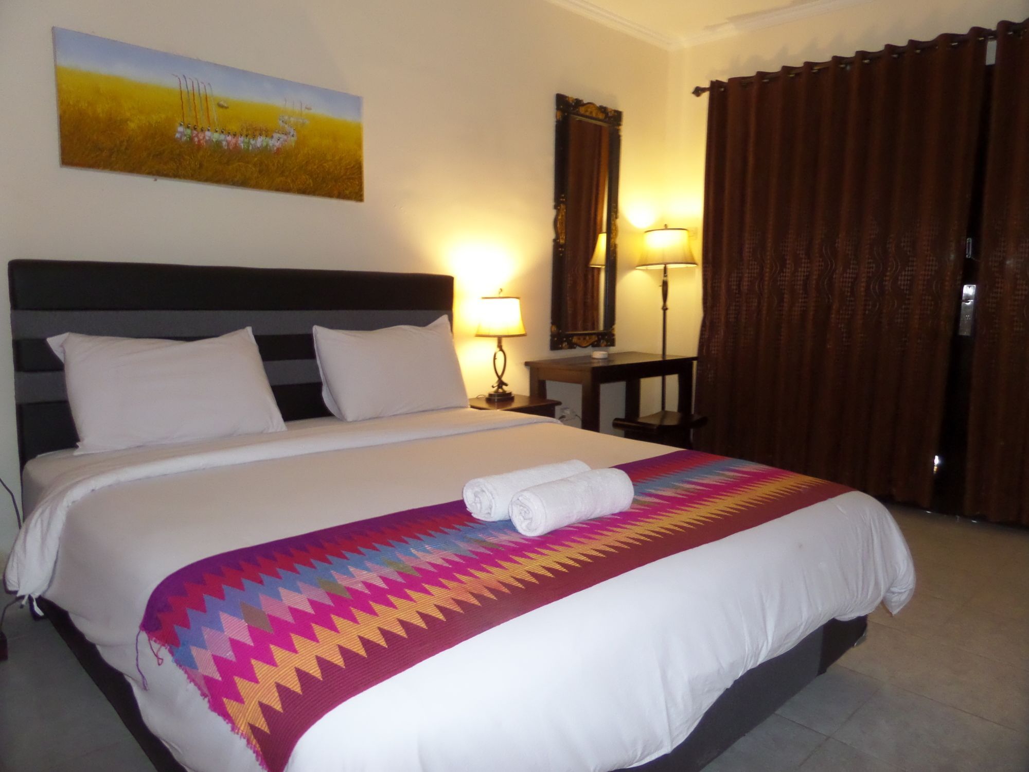 Beachfront Guesthouse Batununggul Buitenkant foto
